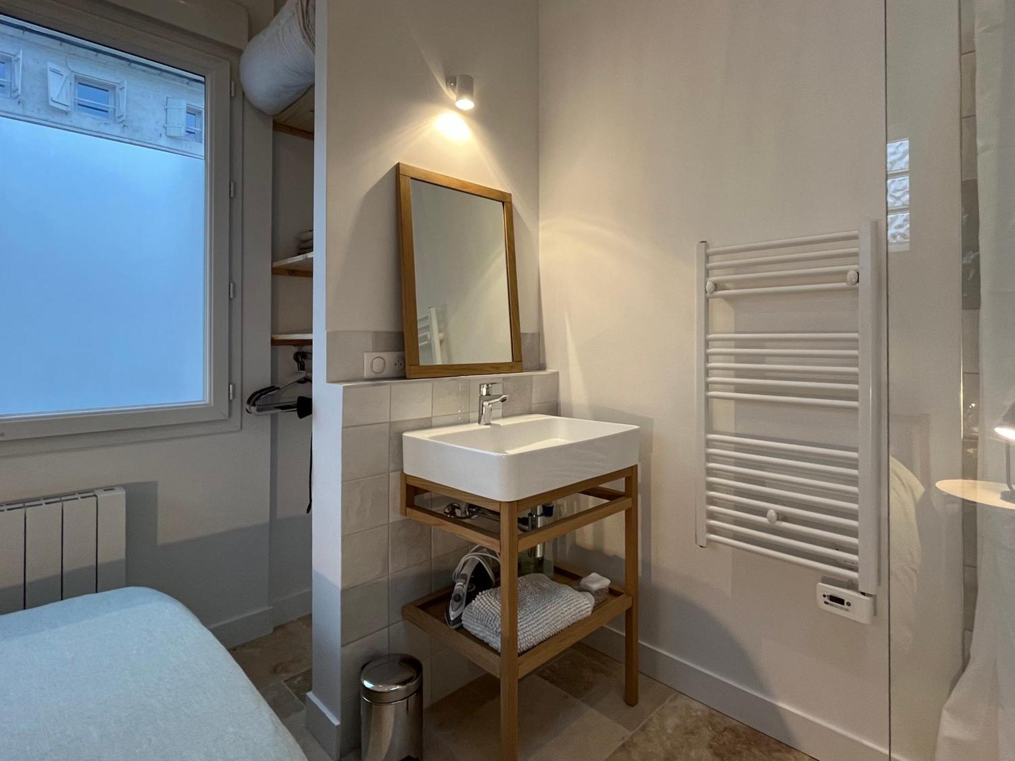 Apartament Loft Avec Terrasse Et Jardin Angoulême Zewnętrze zdjęcie
