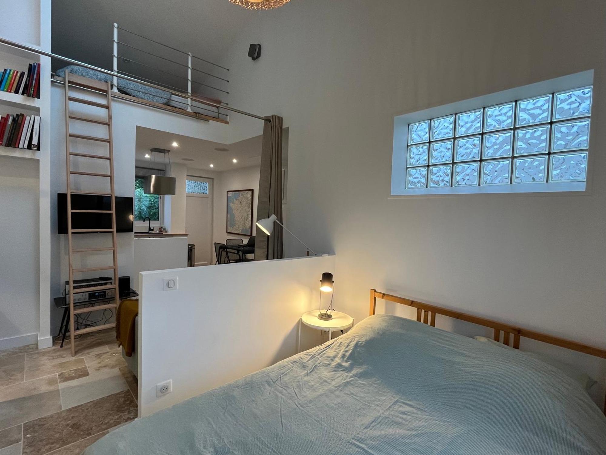 Apartament Loft Avec Terrasse Et Jardin Angoulême Zewnętrze zdjęcie